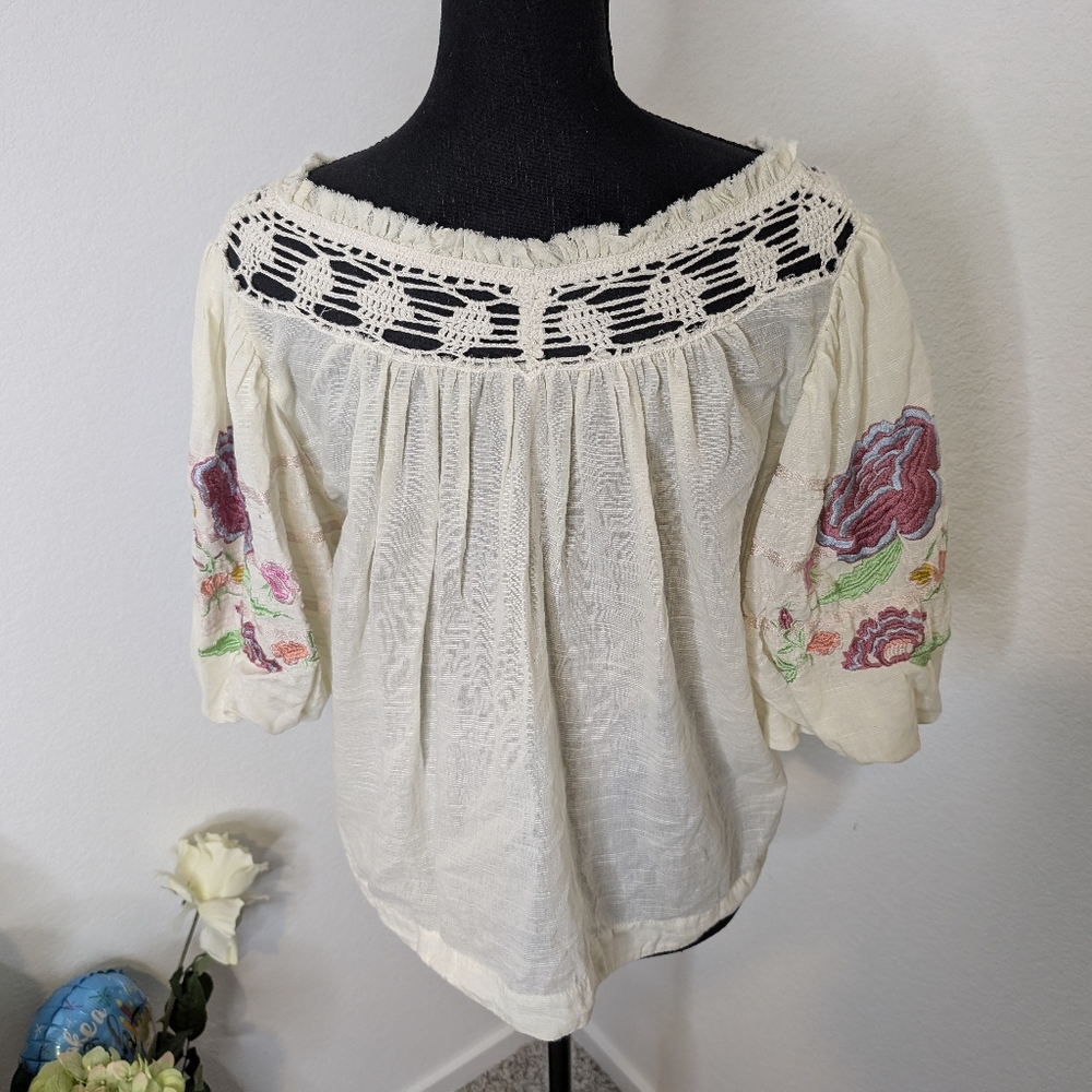 ๐ New Free People Bohemia Embroidered Top - Picture 7 of 9